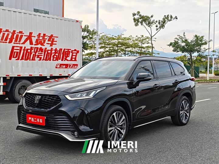 Toyota Crown Venza 2.5L HEV AWD Premium - ავტომობილი ჩინეთიდან