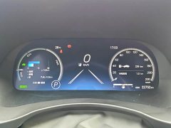 Toyota Crown Venza 2.5L HEV AWD Premium - ფოტო 10