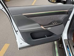 Dongfeng eπ008 210Ultra Extended Range 5-Seater - ფოტო 6