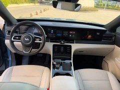 Li Auto ONE Extended Range 6-Seater - ფოტო 6