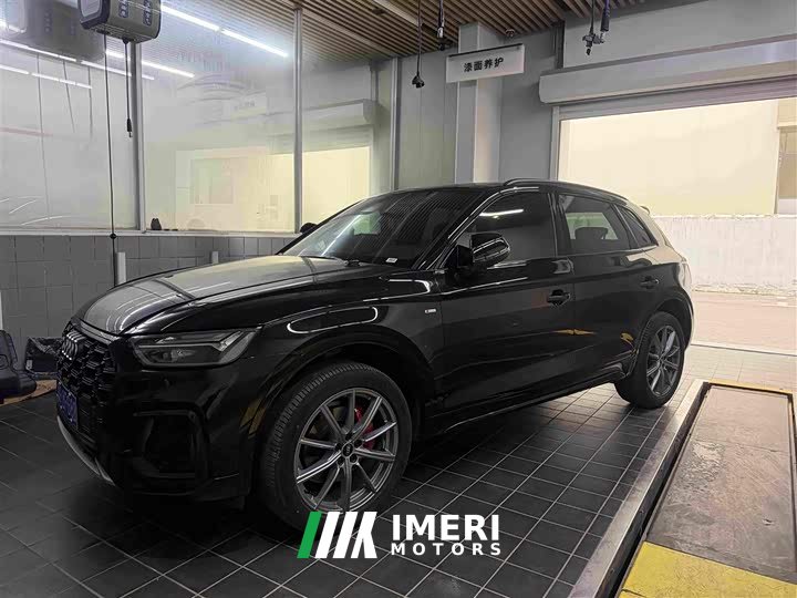 Audi Q5L 40 TFSI Luxury Dynamic - ავტომობილი ჩინეთიდან
