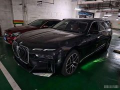 BMW 7 Series 735Li M Sport Package - ფოტო 1