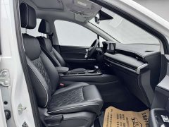 Wuling Jiachen 1.5T CVT Premium Flagship - ფოტო 9