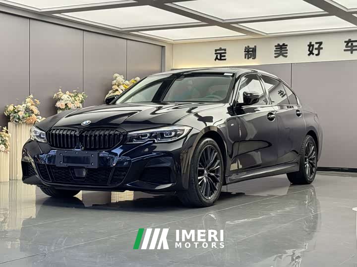 BMW 3 Series 330Li xDrive M Sport Night Edition Package
