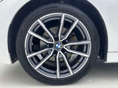 BMW 3 Series 320Li M Sport Package - ფოტო 18