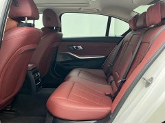 BMW 3 Series 320Li M Sport Package - ფოტო 9