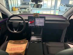 Tesla Model Y Rear-Wheel Drive - ფოტო 6