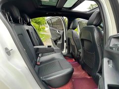 Ford Focus Hatchback EcoBoost 180 Automatic ST Line - ფოტო 13