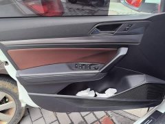 Volkswagen Lavida 280TSI DSG Luxury - ფოტო 7