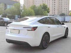 Tesla Model 3 Rear-Wheel Drive - ფოტო 4