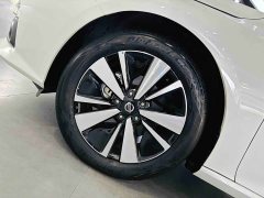 Nissan Teana 2.0L XL Comfort - ფოტო 9