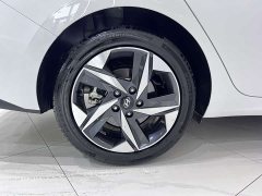 Hyundai Elantra 1.5L CVT GLX Elite - ფოტო 18