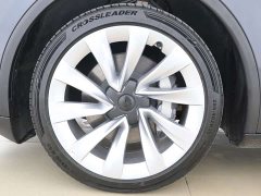 Tesla Model Y Rear-Wheel Drive - ფოტო 10