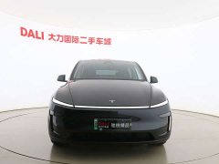 Tesla Model Y Rear-Wheel Drive - ფოტო 2
