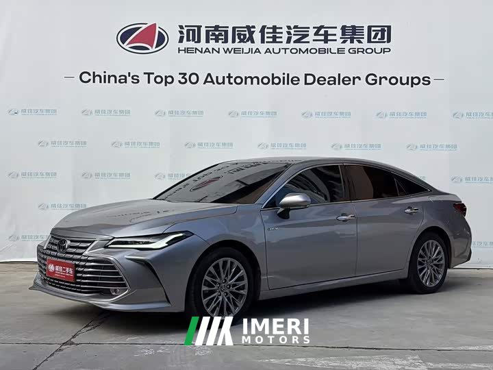 Toyota Avalon Hybrid 2.0L Luxury