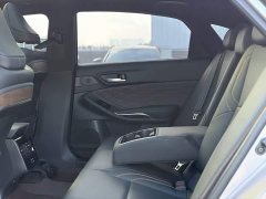 Toyota Avalon Hybrid 2.0L Luxury - ფოტო 13
