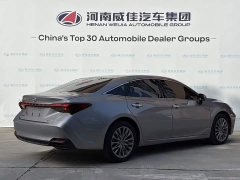 Toyota Avalon Hybrid 2.0L Luxury - ფოტო 6