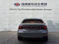 Toyota Avalon Hybrid 2.0L Luxury - ფოტო 7