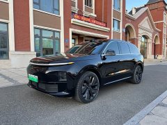 Li Auto L6 Max - ფოტო 1