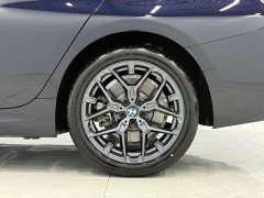 BMW 3 Series 330Li M Sport Night Edition Package - ფოტო 9