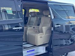 Toyota Alphard Hybrid 2.5L Luxury - ფოტო 9