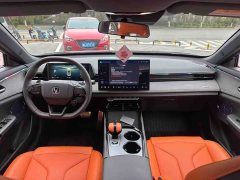 Changan UNI-V Third Generation 2.0T Dynamic Engine Edition - ფოტო 3