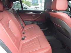 BMW 5 Series 525Li M Sport Package - ფოტო 11
