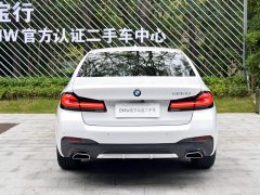 BMW 5 Series 525Li M Sport Package - ფოტო 4