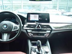 BMW 5 Series 525Li M Sport Package - ფოტო 8