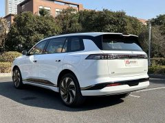 Audi eπ008 210Ultra Ruoyi Edition 5-seater - ფოტო 20