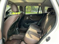 BMW X1 sDrive25Li Premier - ფოტო 9