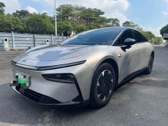 Xpeng P7 Long Range Max - ფოტო 1