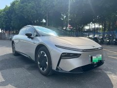 Xpeng P7 Long Range Max - ფოტო 3