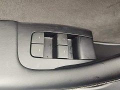 Tesla Model Y Rear-Wheel Drive - ფოტო 9