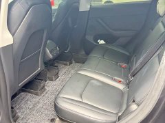 Tesla Model Y Rear-Wheel Drive - ფოტო 7