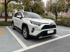 Toyota RAV4 2.0L CVT FWD Style Edition - ფოტო 3