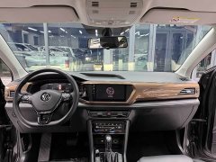 Volkswagen Touareg 280TSI FWD Luxury Edition - photo 15