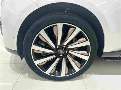 Land Rover Range Rover 3.0 L6 400PS Prestige Seven-Seat Extended Wheelbase - ფოტო 4