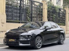 Lynk & Co 03 1.5T DCT Pro - ფოტო 1