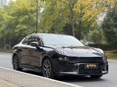 Lynk & Co 03 1.5T DCT Pro - ფოტო 3