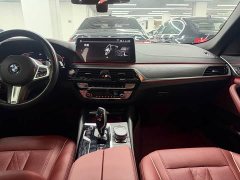 BMW 5 Series 530Li Premier M Sport Package - ფოტო 3