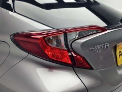 Toyota Yize IZOA 2.0L Yixing Edition - ფოტო 11