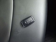 Toyota Yize IZOA 2.0L Yixing Edition - ფოტო 7