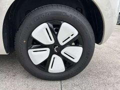 Wuling Hongguang MINIEV Fourth Generation Four-Door Advanced Edition - ფოტო 17