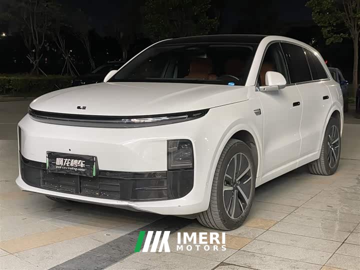 Li Auto L6 Pro - ავტომობილი ჩინეთიდან