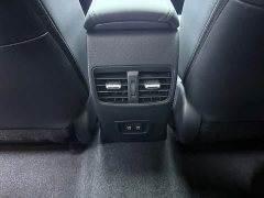 Toyota Corolla TNGA 1.5L CVT GR SPORT - ფოტო 18