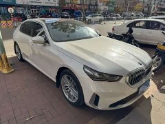 BMW 5 Series 525Li Luxury Package - ფოტო 4