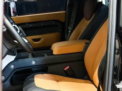 Land Rover Defender 90 3.0T P400 HSE - фото 12