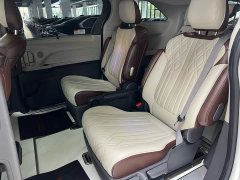 Toyota Sienna 2.5L Hybrid Comfort Edition - фото 10