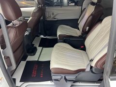 Toyota Sienna 2.5L Hybrid Comfort Edition - фото 11